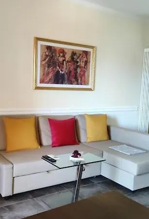 The Place - Splendido Bilocale In Centro Con Box Auto Apartment *